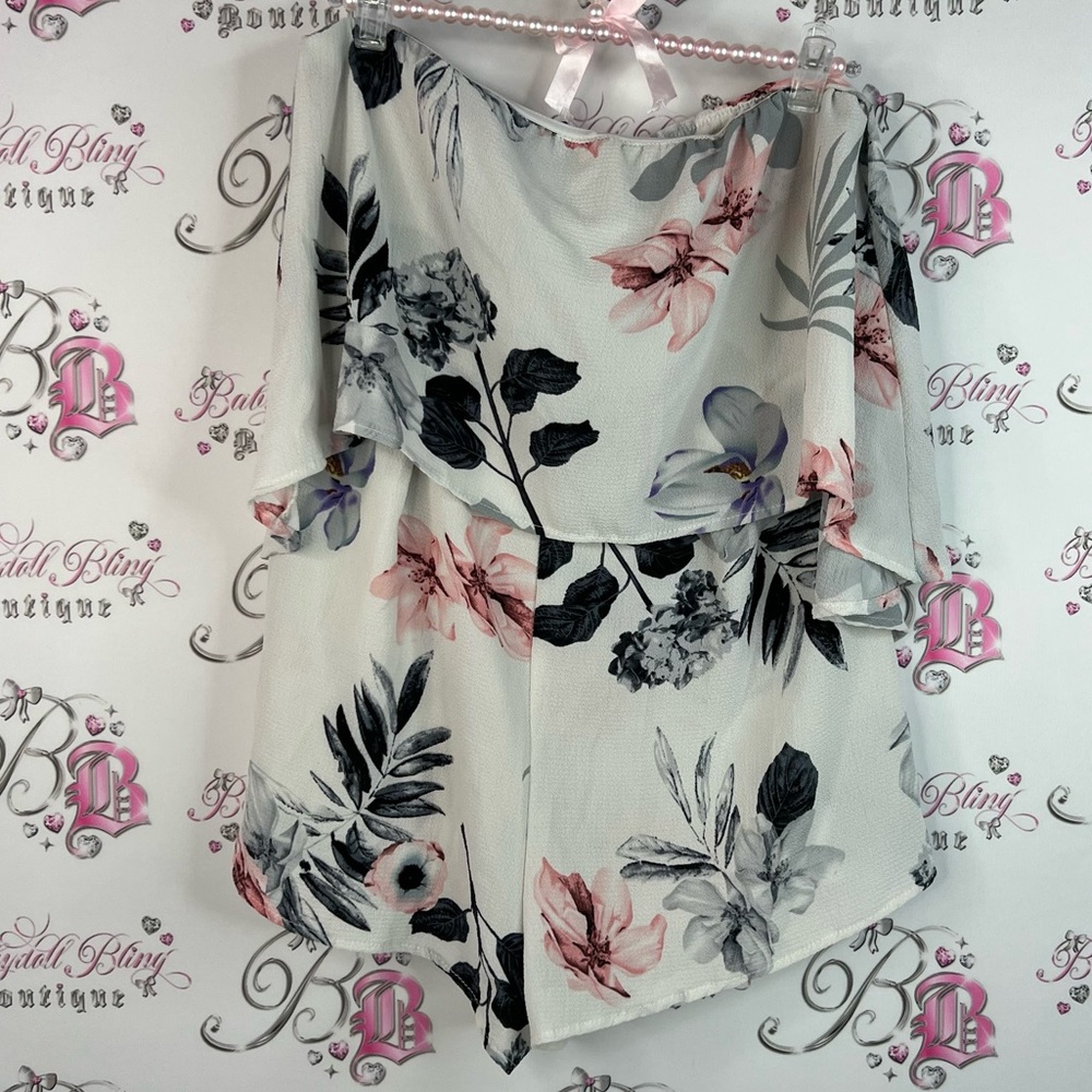 NLW romper strapless flowers flowy draping style Floral Off-Shoulder Jumpsuit